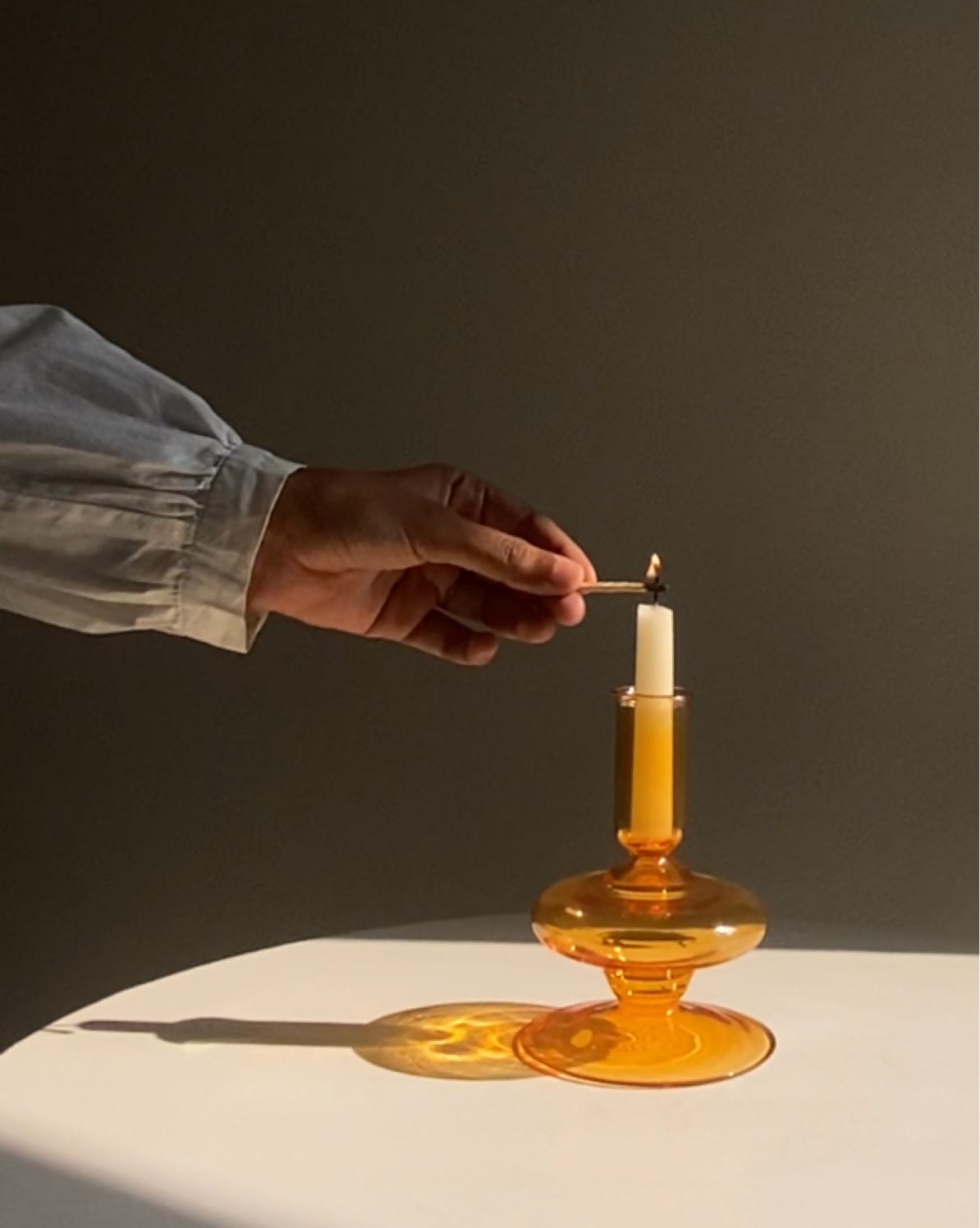 Gigi Candle Holder