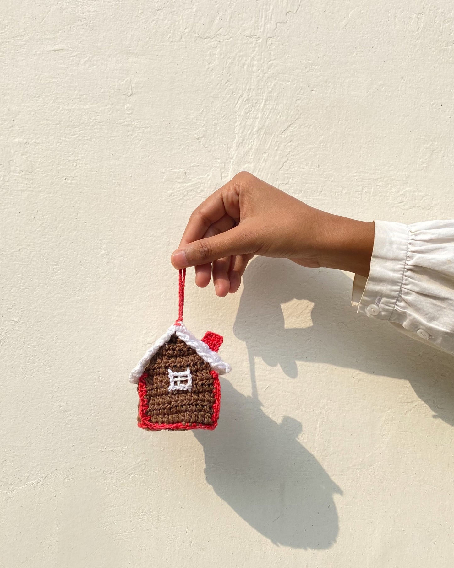 Crochet christmas hut