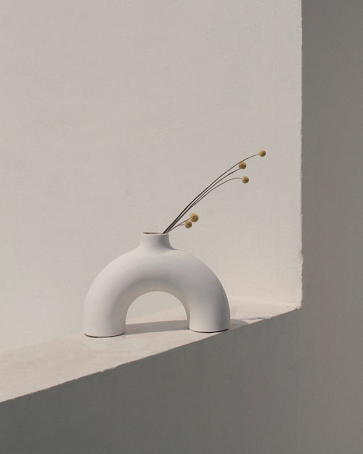 Half donut vase for home decor gifting