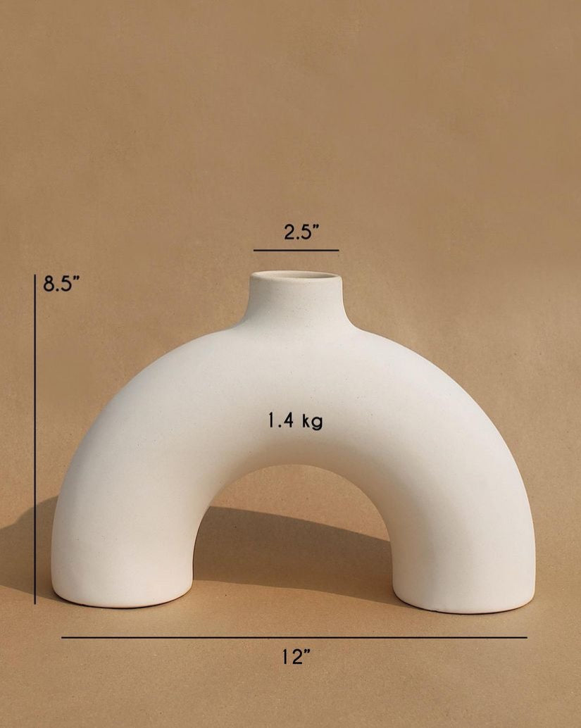Half Polo Vase : Off-White