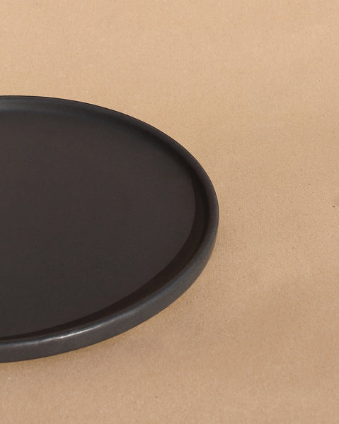 Kanso quarter plate (8"): with rim